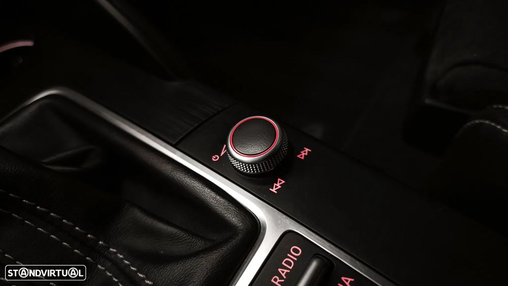 Audi S3 Sportback 2.0 TFSi quattro S tronic - 27