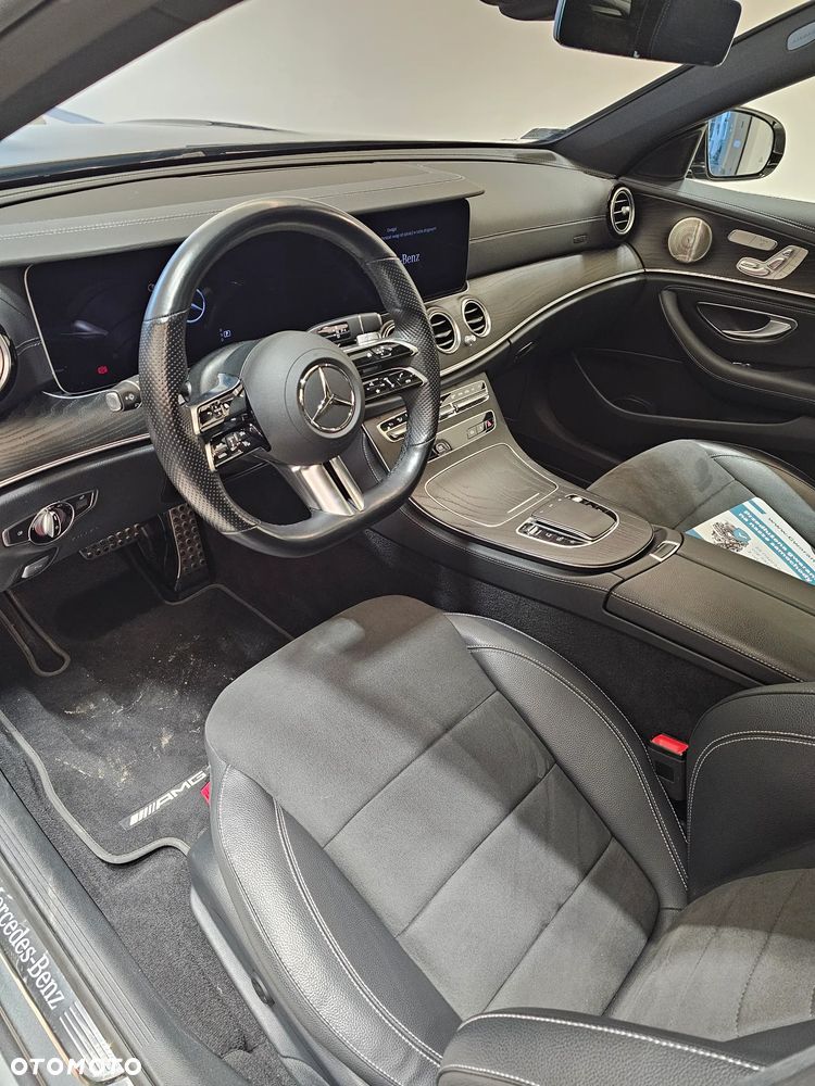 Mercedes-Benz E-Class 2021 photo 3