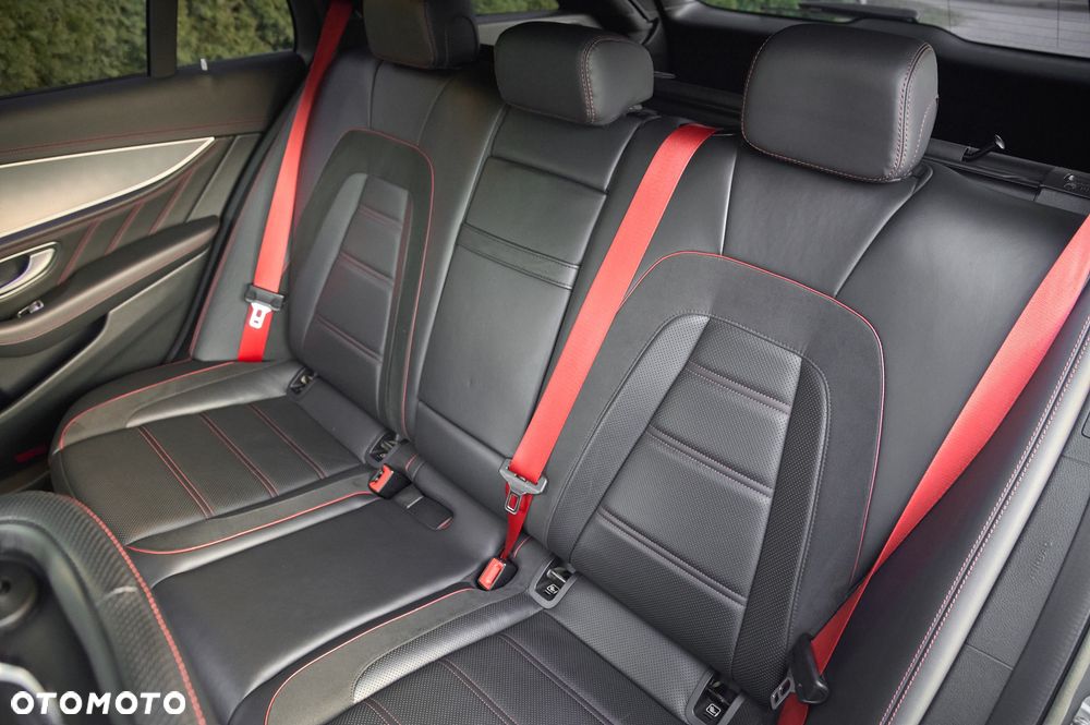 Mercedes-Benz Klasa E 53 AMG 4-Matic+ - 31