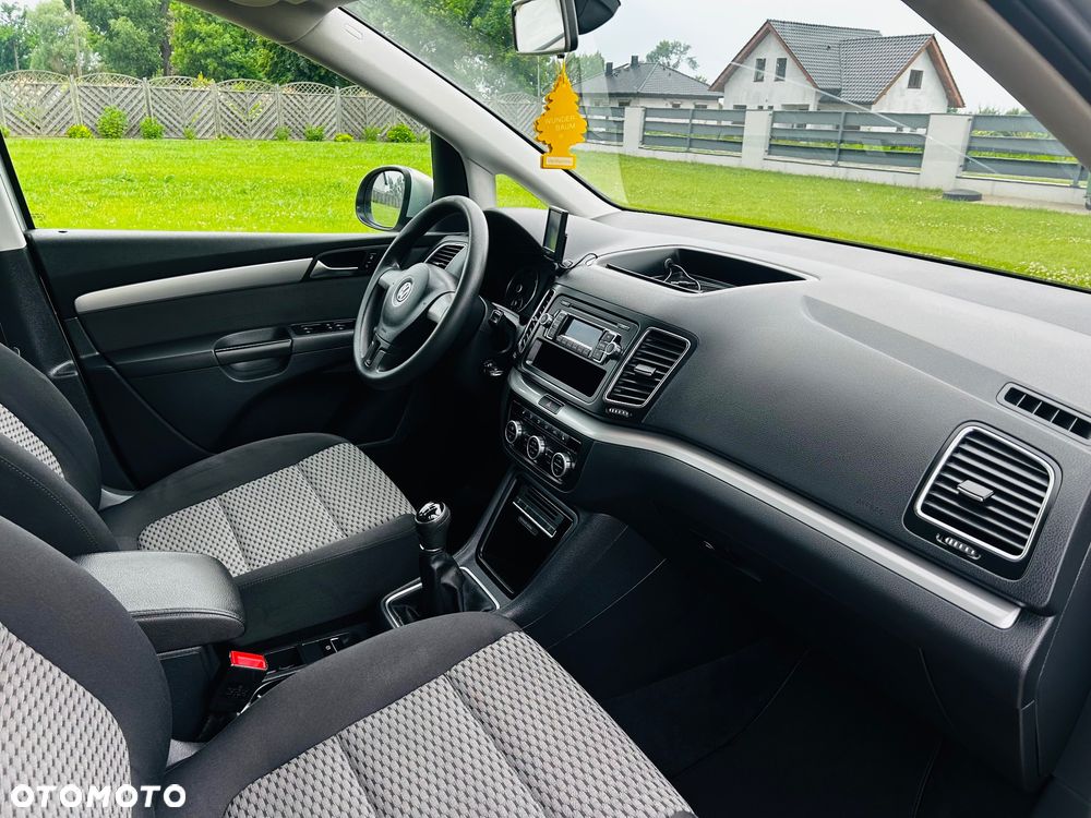 Volkswagen Sharan 2.0 TDI Comfortline - 18