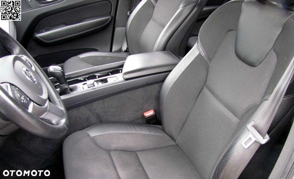 Volvo XC 60 D3 Momentum - 29