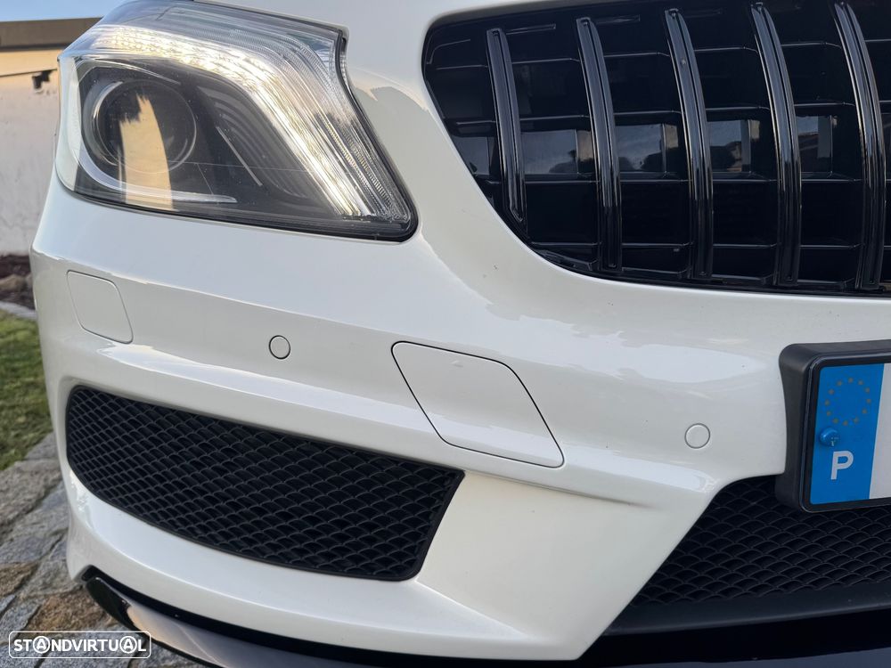 Mercedes-Benz A 180 d AMG Line - 27