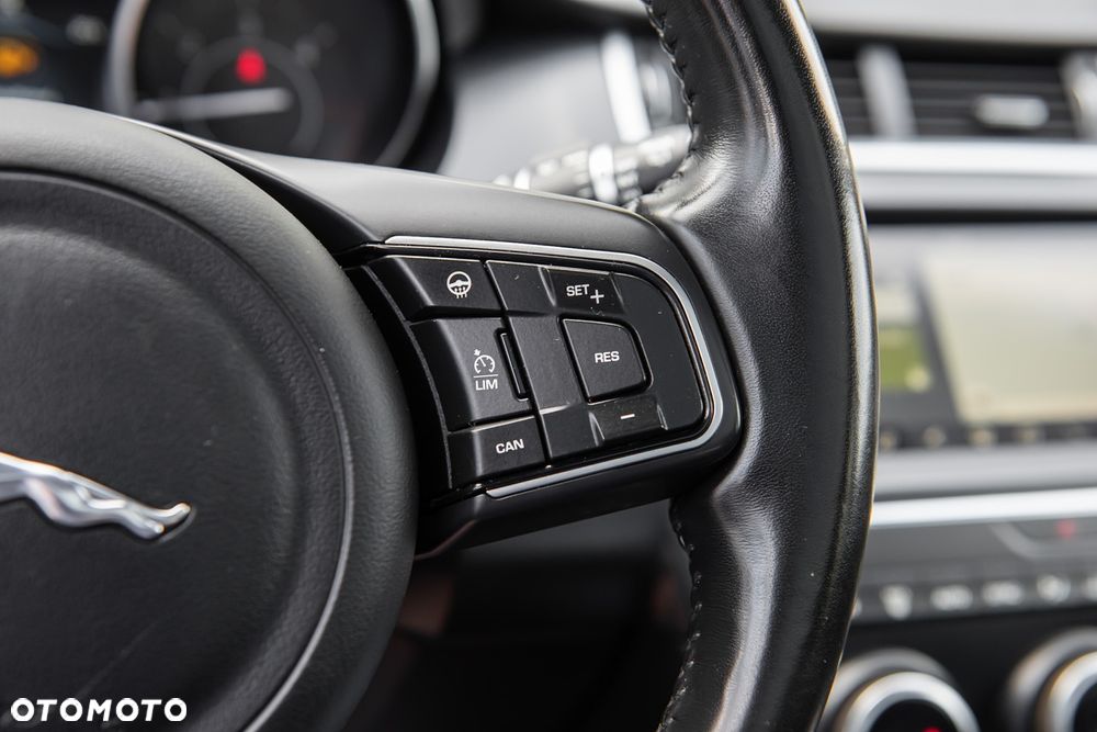 Jaguar E-Pace D180 AWD R-Dynamic SE - 20