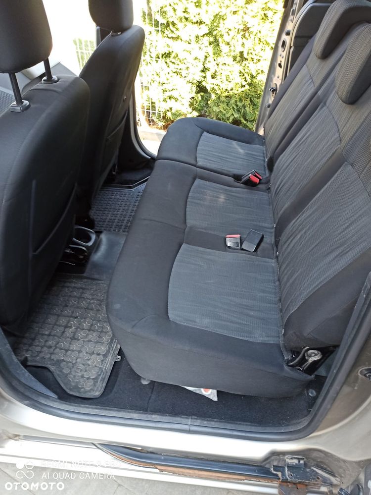 Dacia Dokker 1.6 Laureate - 7