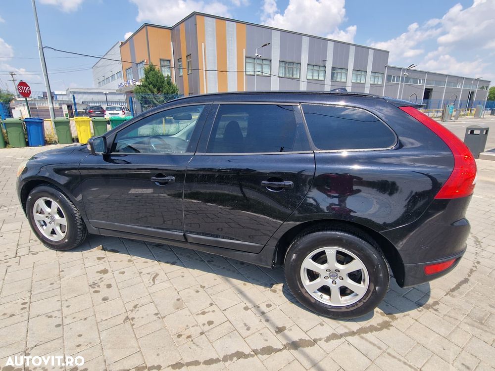 Volvo XC 60 D5AWD Kinetic - 6