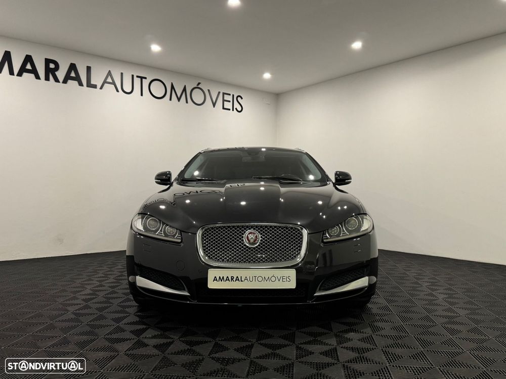 Jaguar XF Sportbrake 2.2 D Premium Luxury - 3