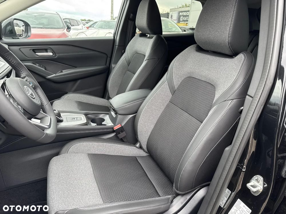 Nissan Qashqai - 11