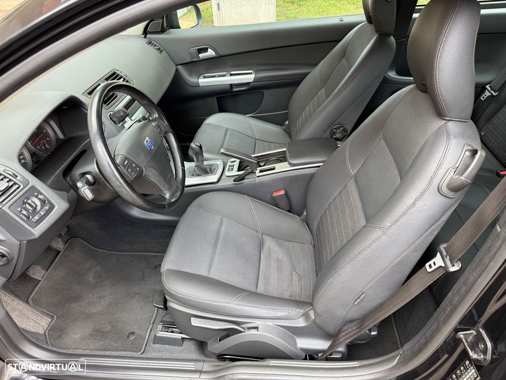 Volvo C30 1.6 D Drive Momentum - 10