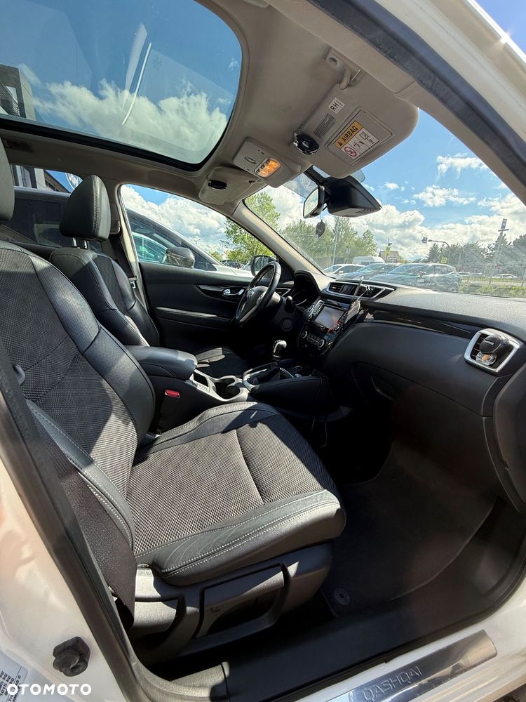 Nissan Qashqai 1.6 DIG-T Tekna - 15