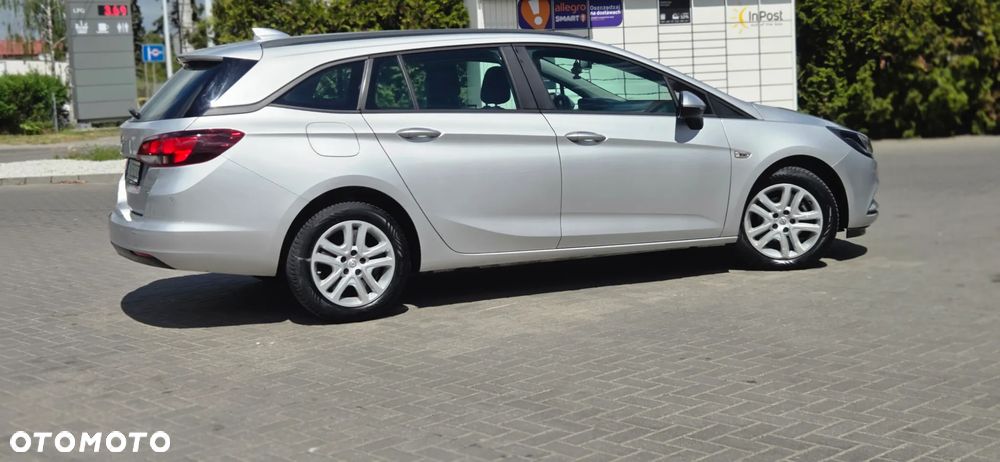 Opel Astra 1.4 Turbo Innovation - 18