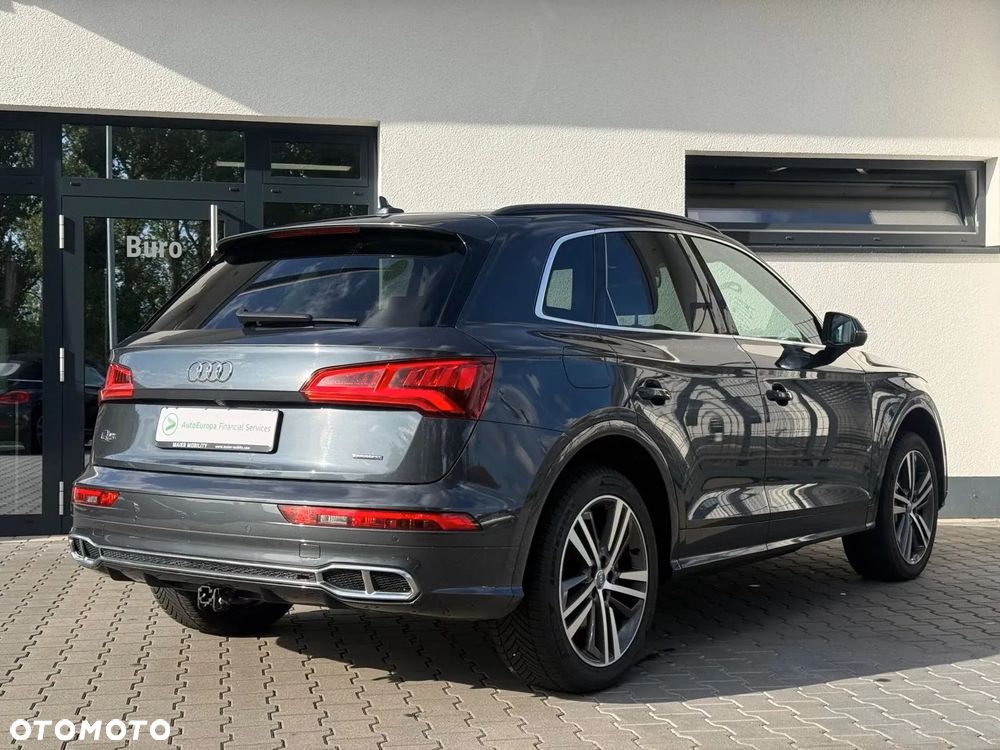 Audi Q5 55 TFSIe quattro S tronic S line - 5