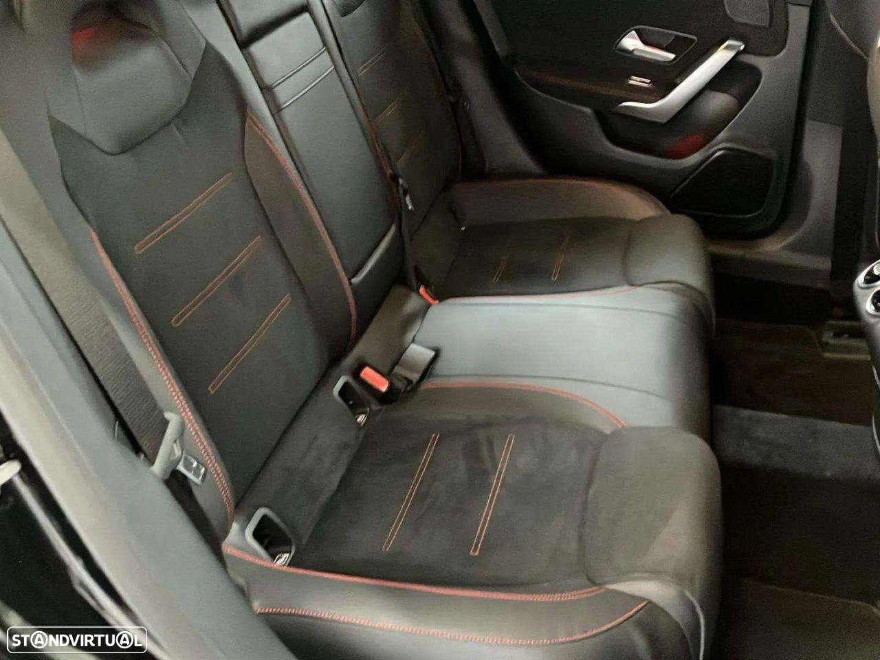 Mercedes-Benz CLA 200 - 18
