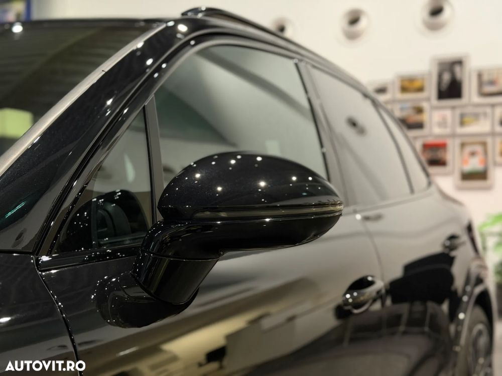 Porsche Cayenne - 14