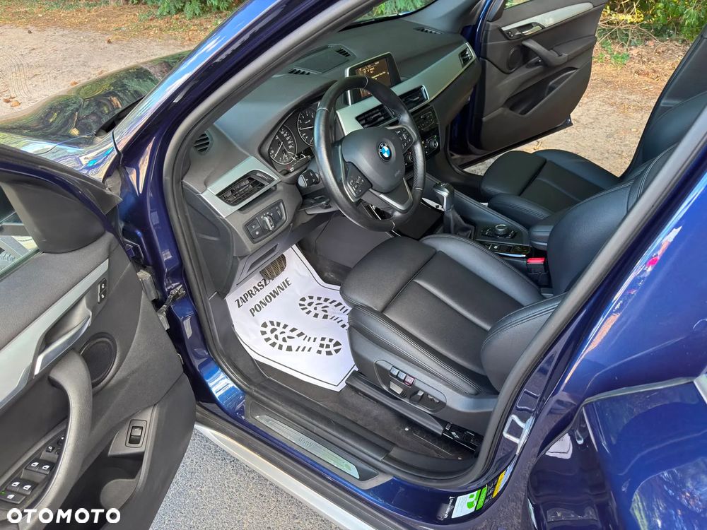 BMW X1 xDrive25i GPF xLine - 16