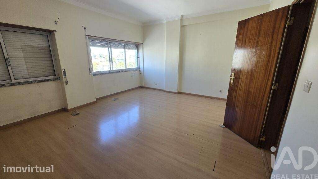 Apartamento T2 em Amora de 71,21 m2 - Grande imagem: 4/17