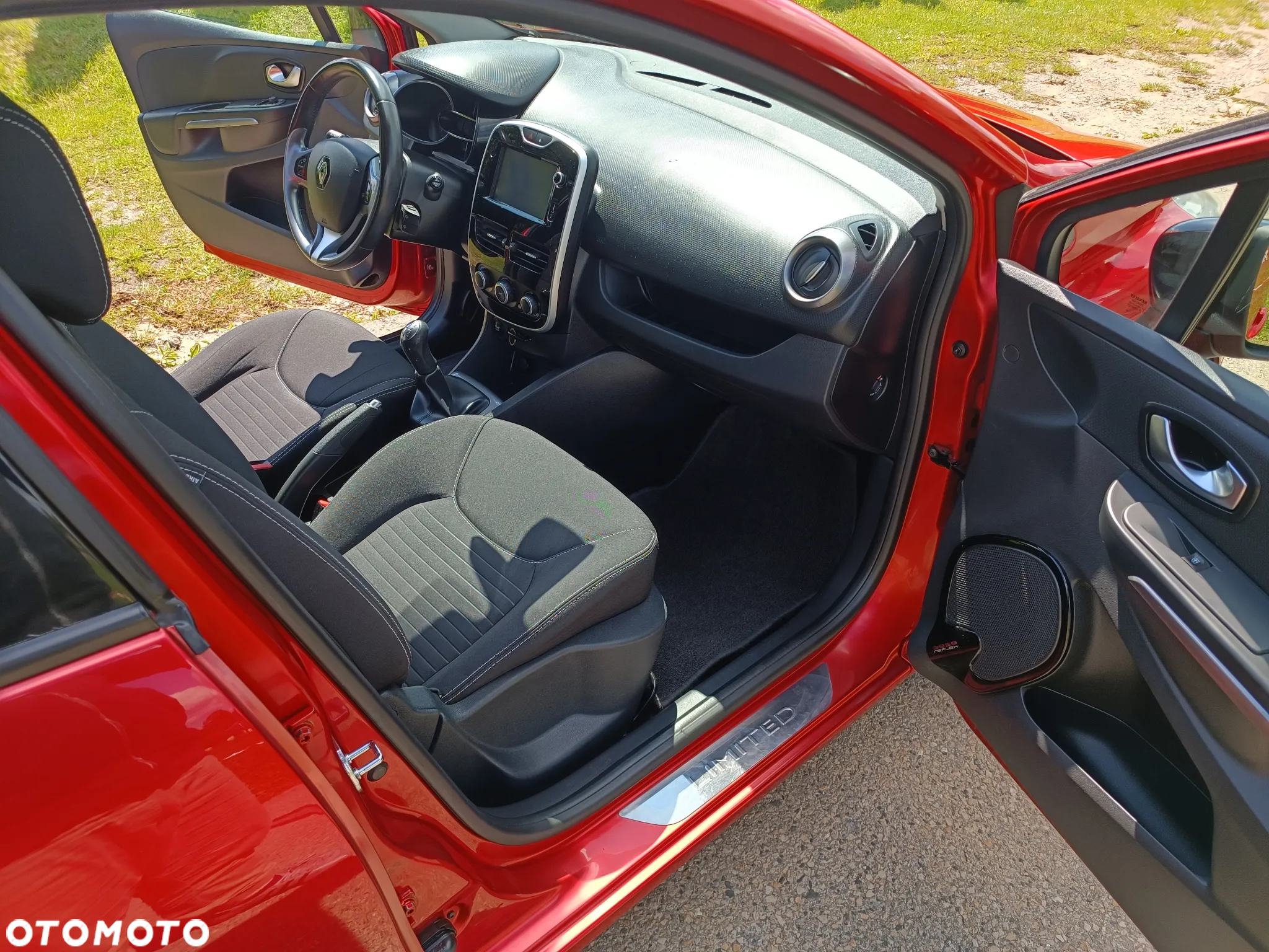 Renault Clio 1.2 16V Limited - 15