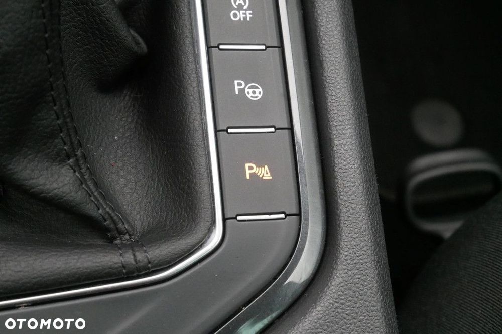 Volkswagen Tiguan 2.0 TDI Life DSG - 22