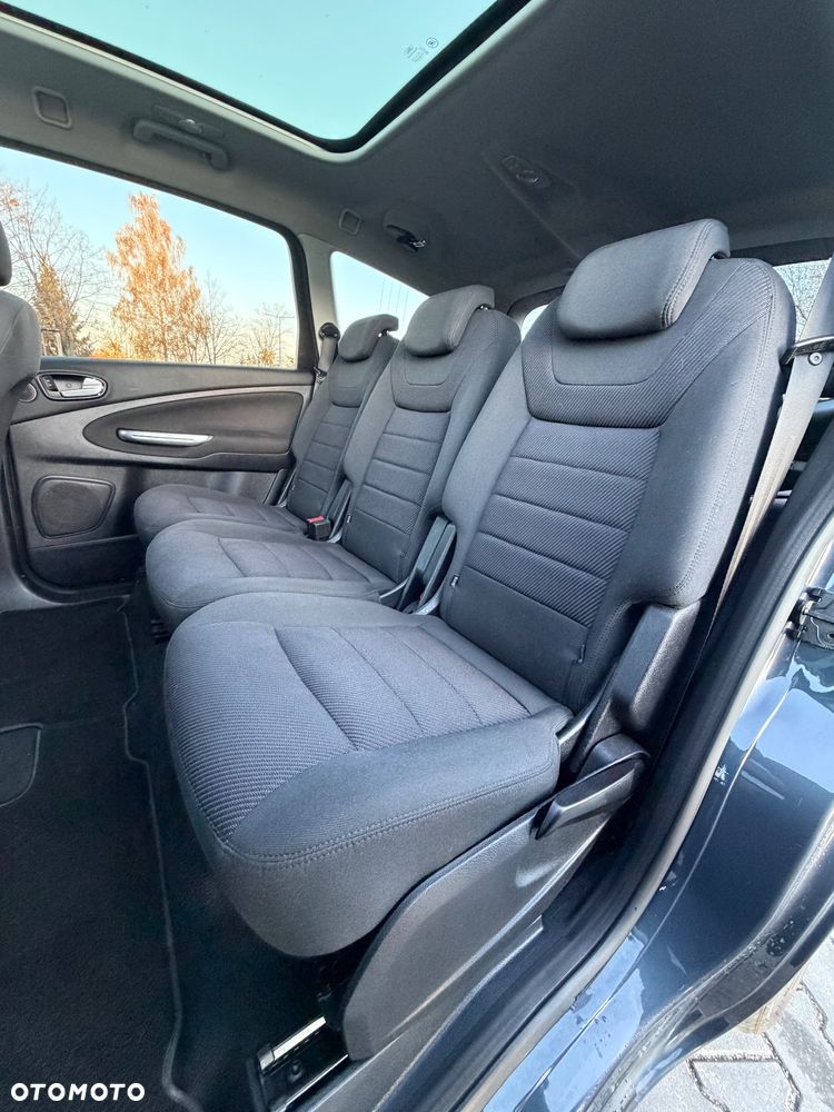 Ford S-Max 2.0 TDCi DPF Titanium X - 24