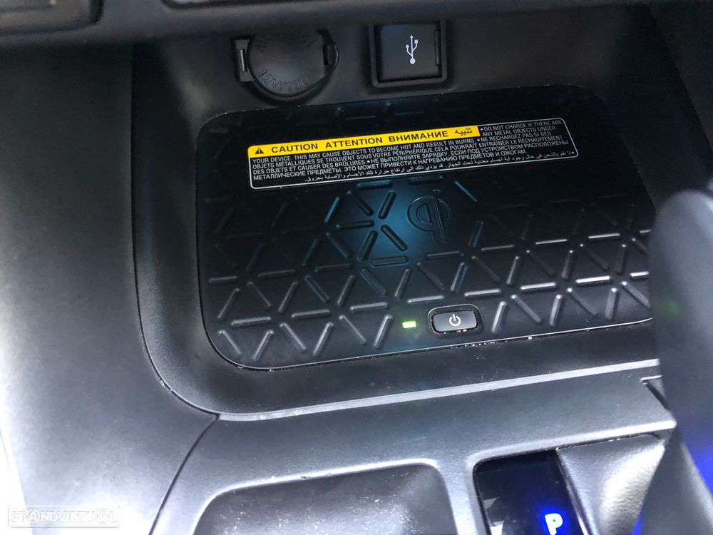 Toyota RAV4 2.5 HDF Exclusive P.Luxury - 31