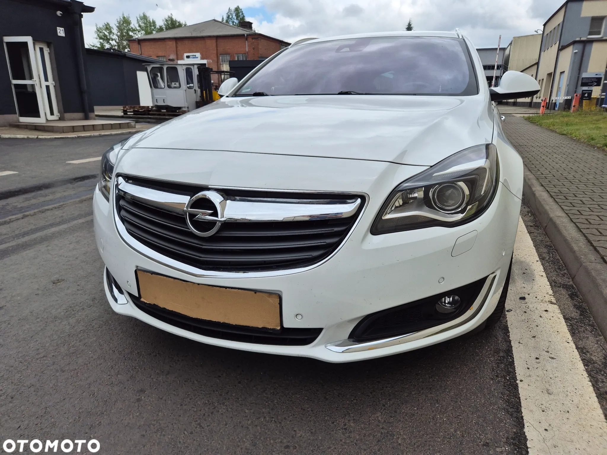 Opel Insignia Sports Tourer 2.0 Diesel 4x4 Exclusive - 12