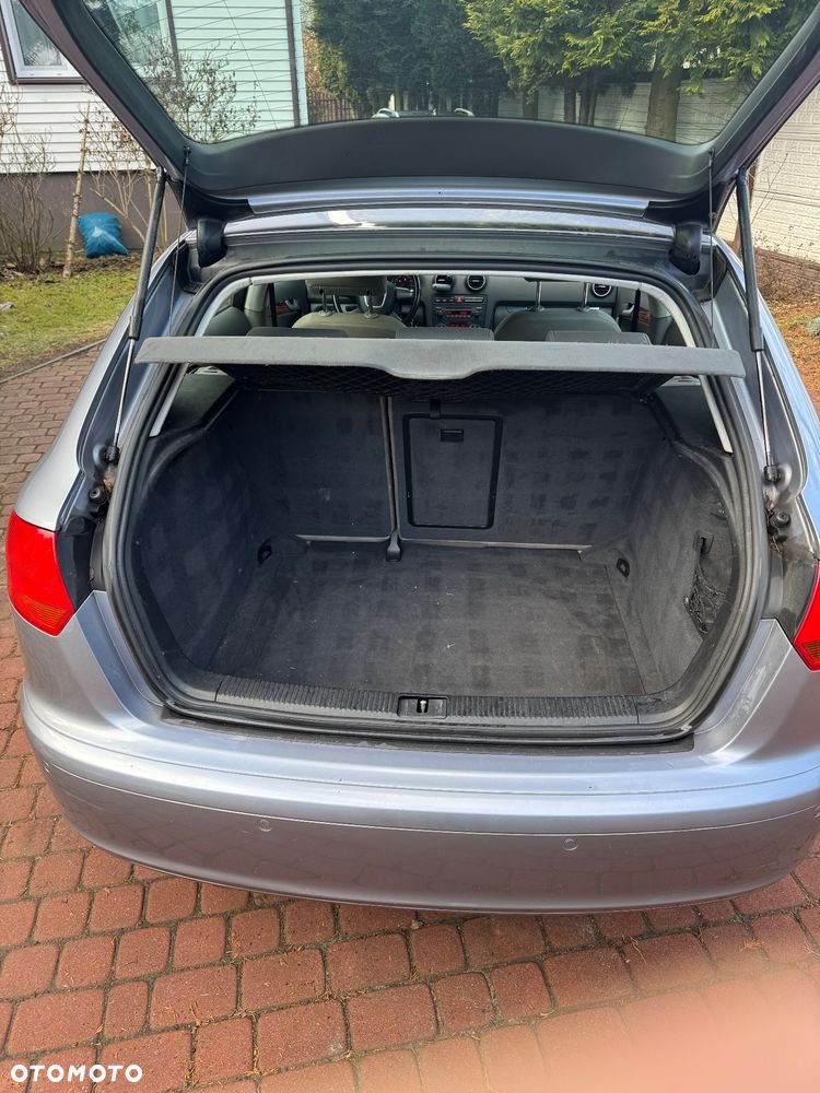 Audi A3 Sportback 1.6 FSI Ambition - 7