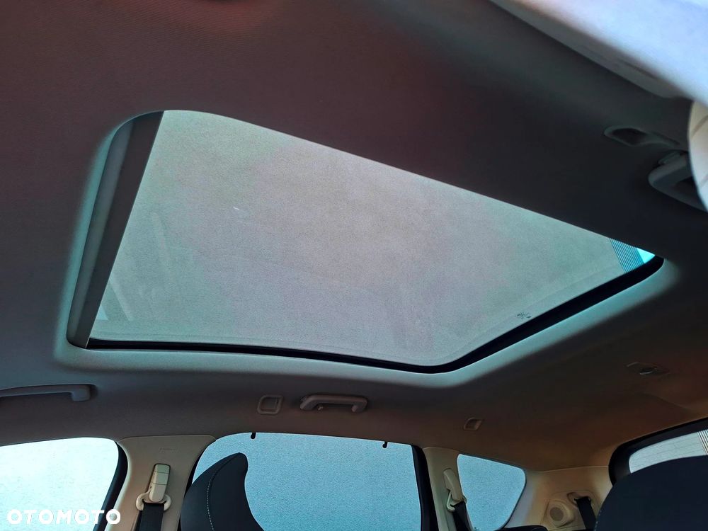 Ford S-Max - 36