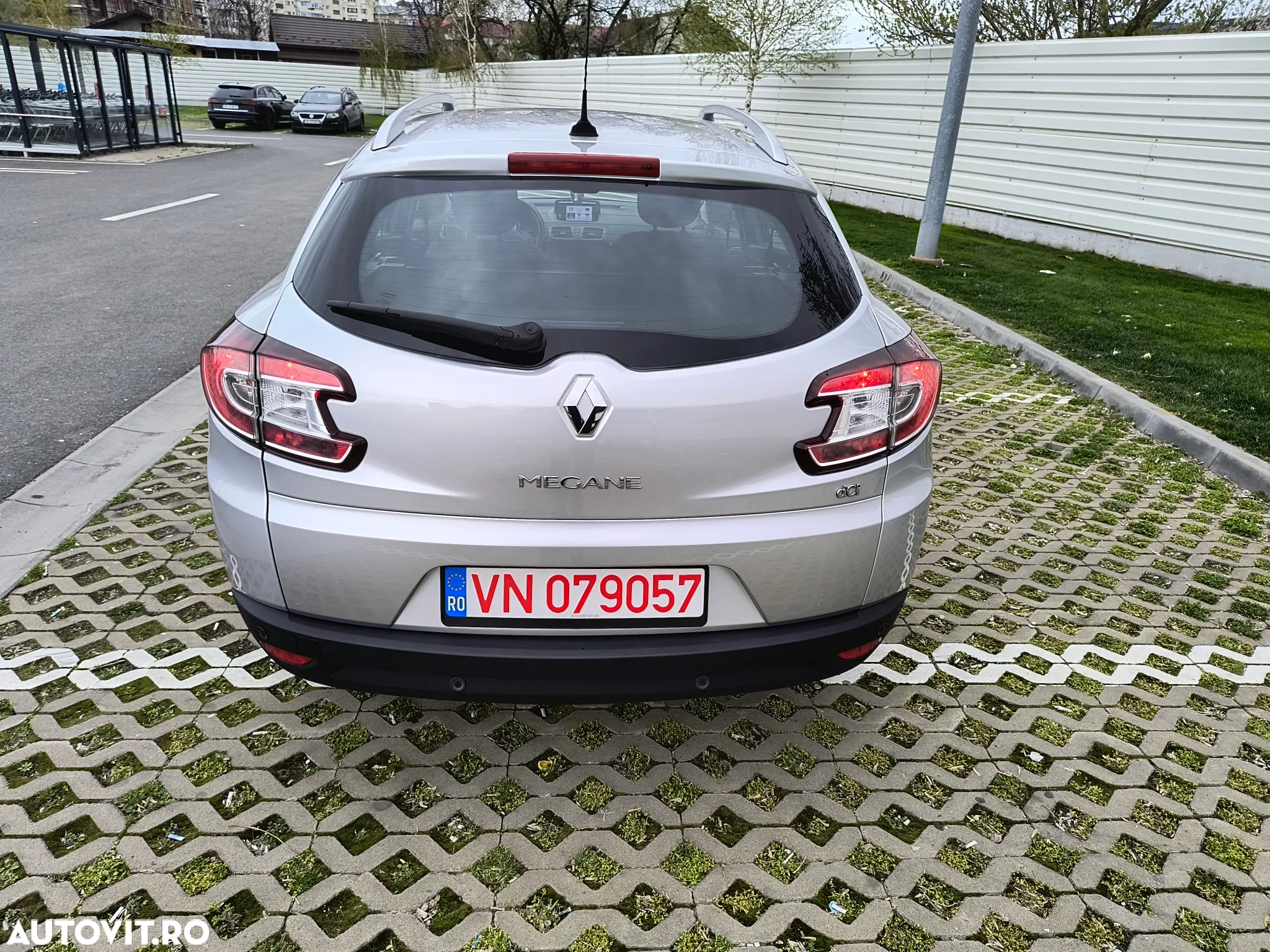 Renault Megane ENERGY dCi 110 Start & Stop Expression - 12