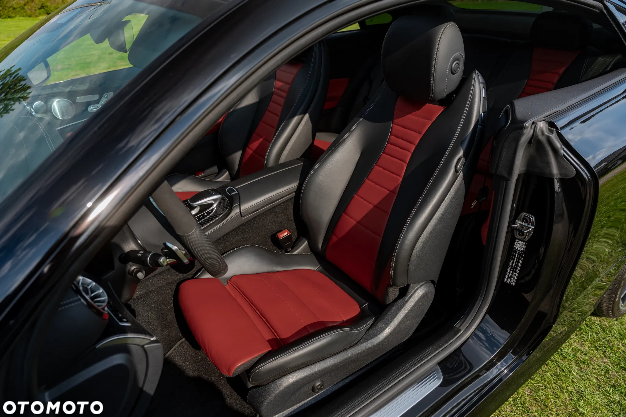 Mercedes-Benz Klasa E 400 d 4Matic Coupe 9G-TRONIC AMG Line - 17