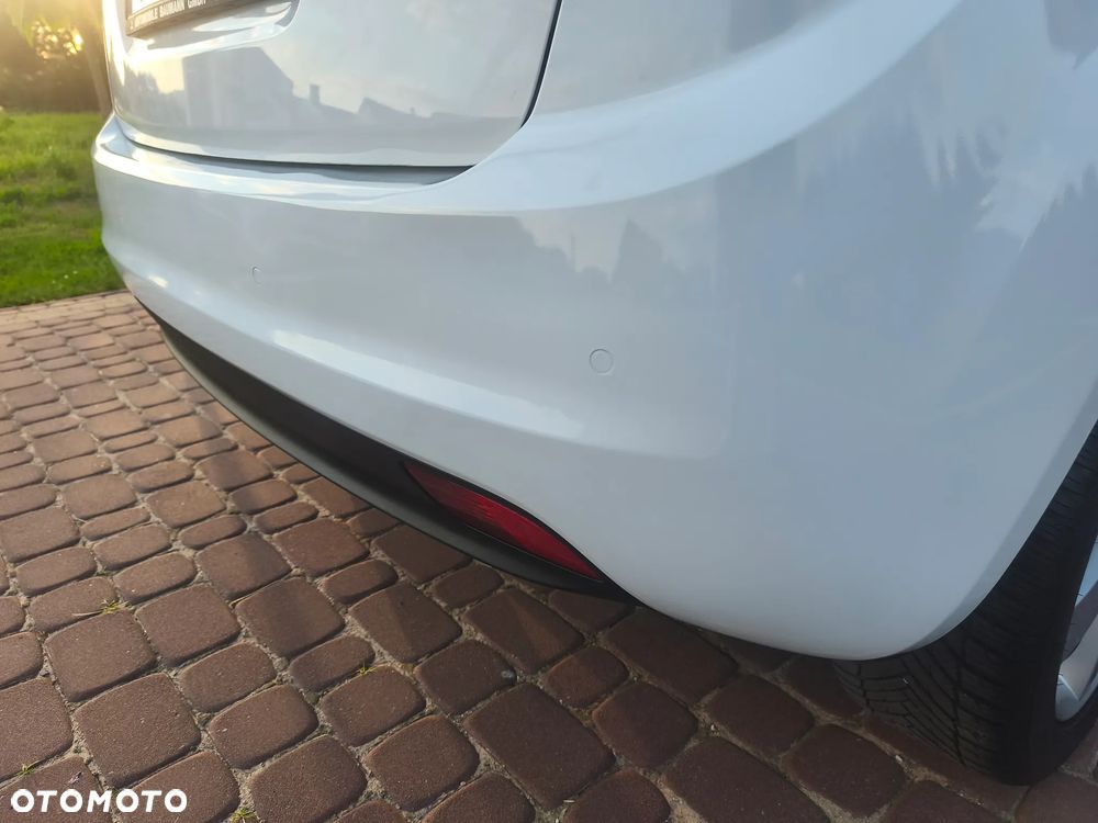Kia Venga 1.4 XL - 5