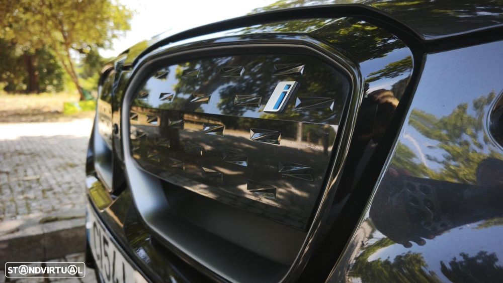 BMW iX3 M Sport Impressive - 35