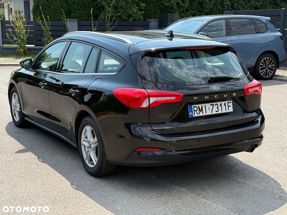 Ford Focus 1.5 EcoBlue Start-Stopp-System COOL&CONNECT - 4