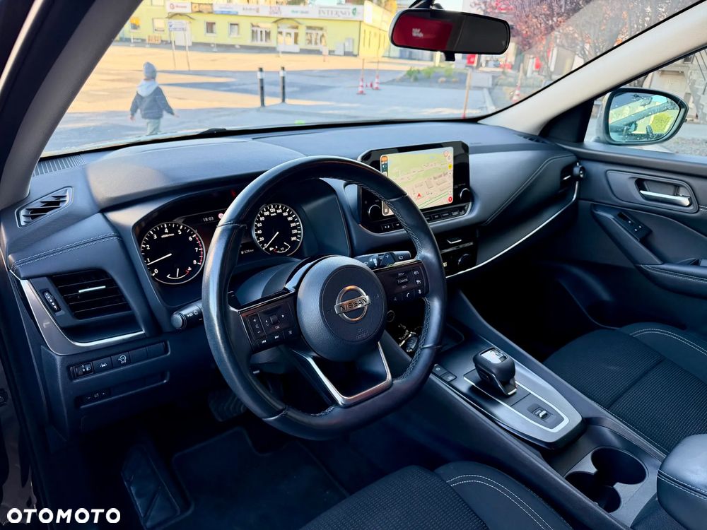 Nissan Qashqai 1.3 DIG-T MHEV Xtronic N-Connecta - 6