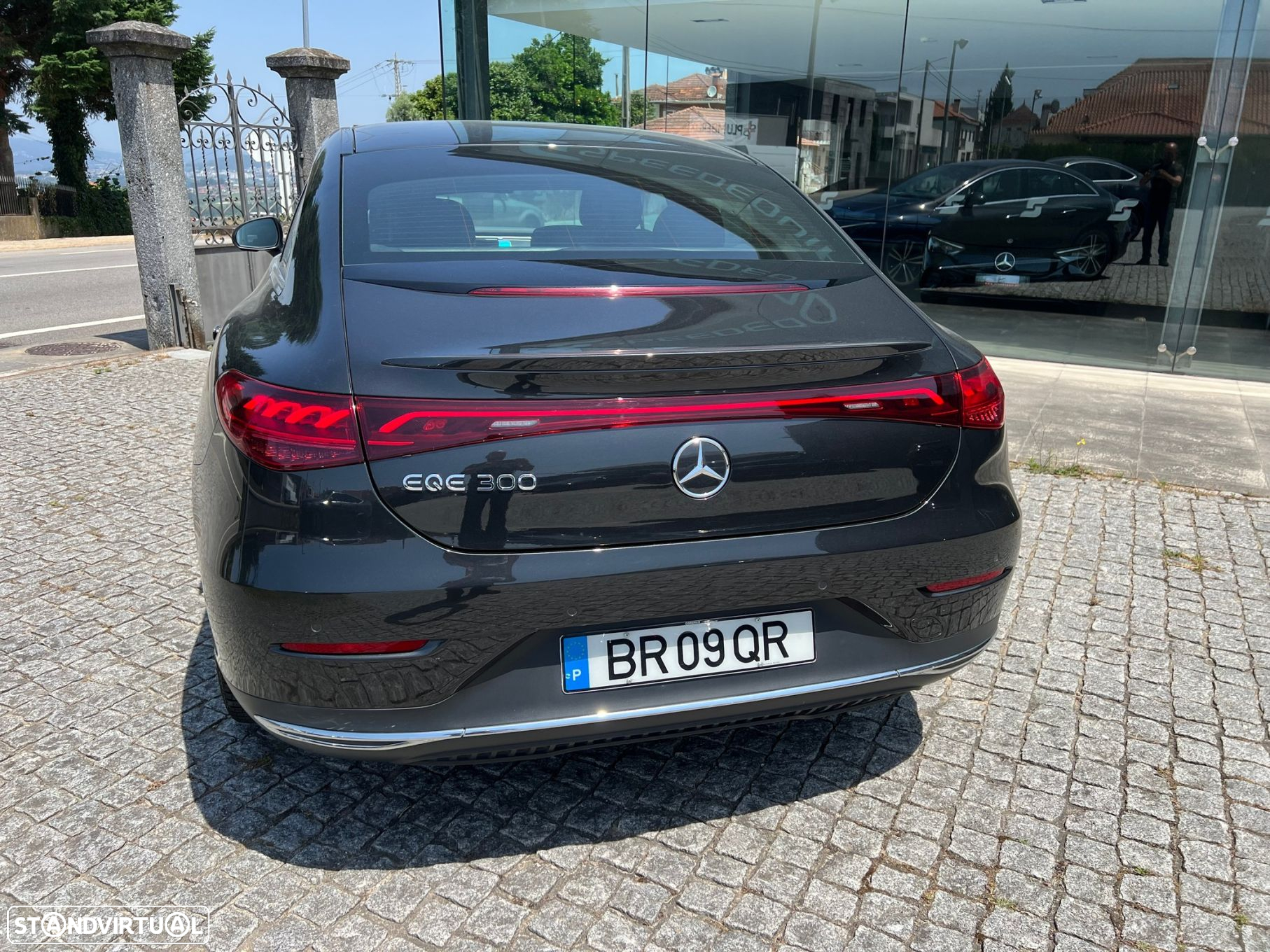 Mercedes-Benz EQE 300 Electric Art - 6