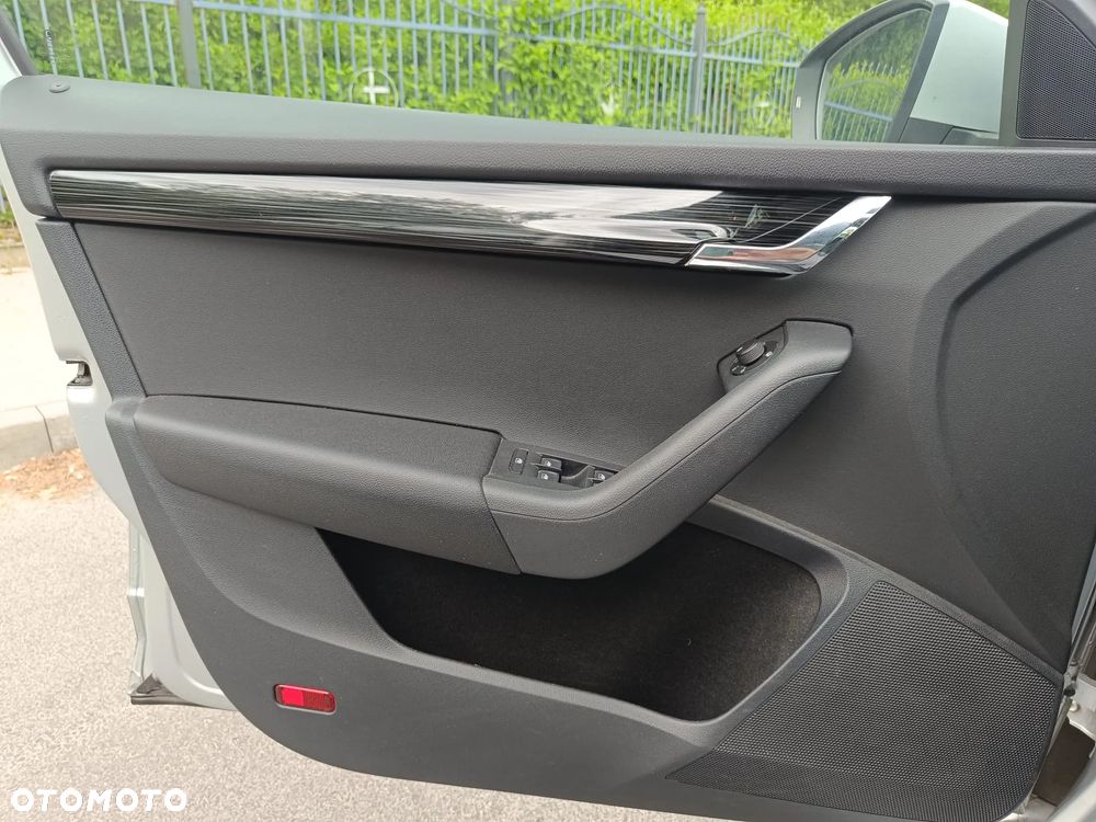 Skoda Octavia 1.5 TSI ACT Style - 13