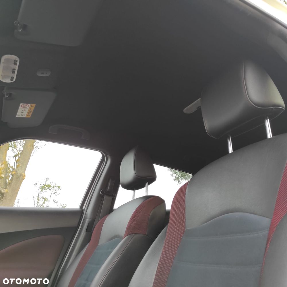 Nissan Juke - 28