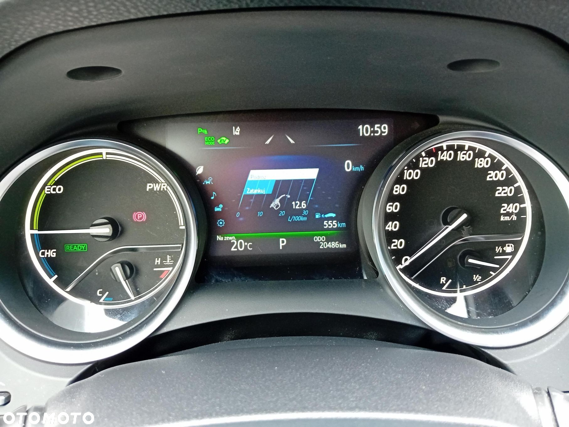 Toyota Camry - 12