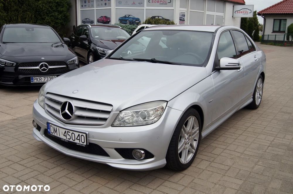 Mercedes-Benz Klasa C 250 CDI Avantgarde Edition - 31