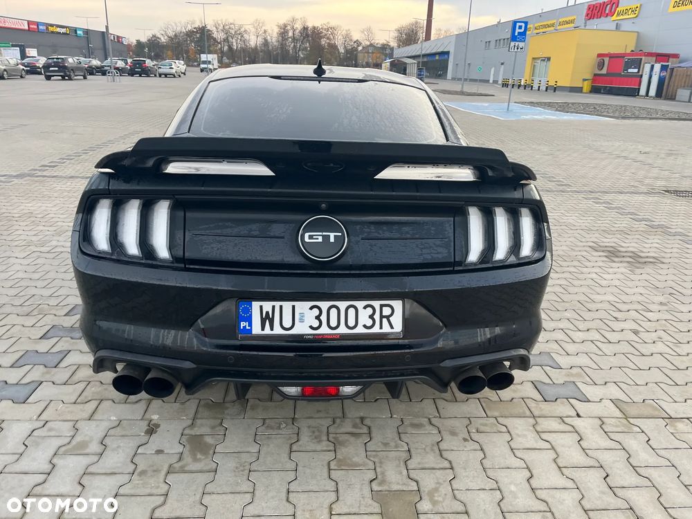 Ford Mustang 5.0 V8 GT - 11