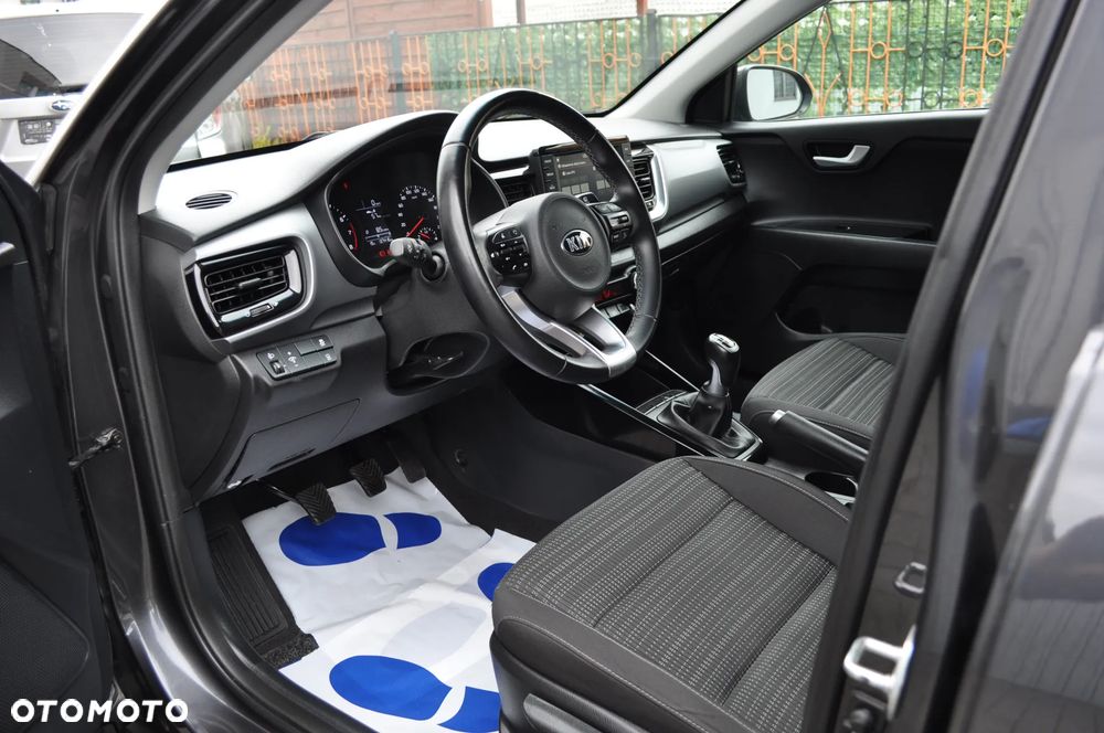 Kia Stonic 1.4 M - 12