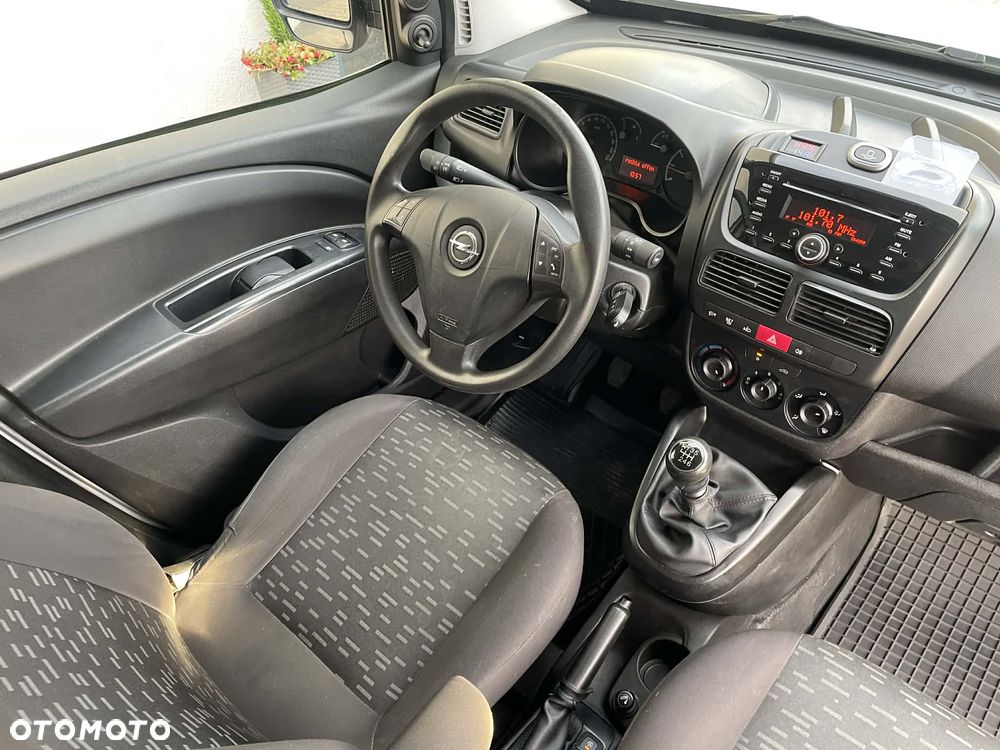 Opel Combo - 10