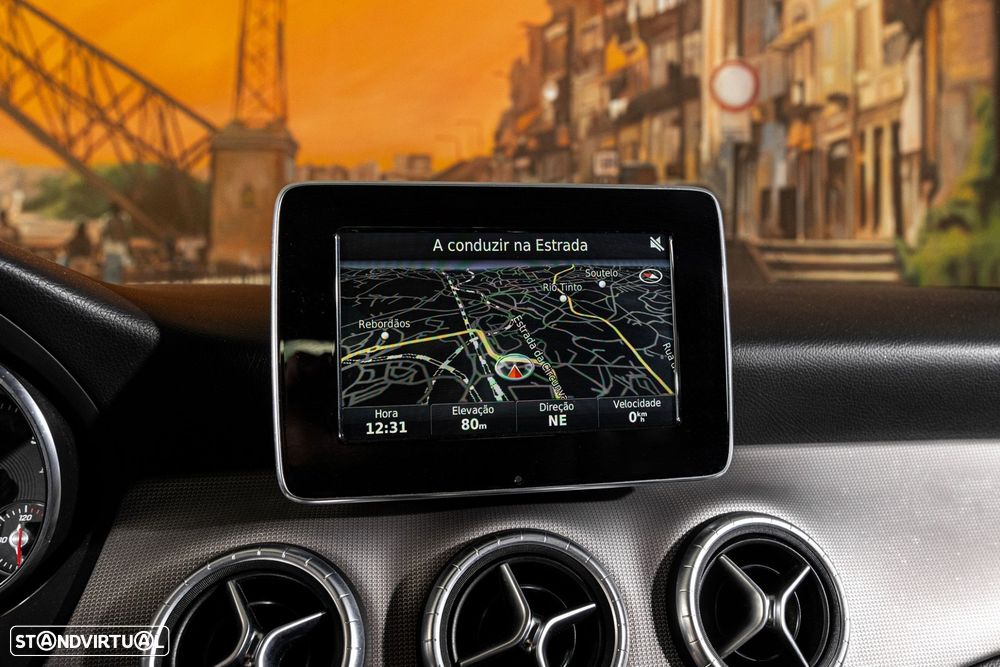 Mercedes-Benz CLA 180 - 21