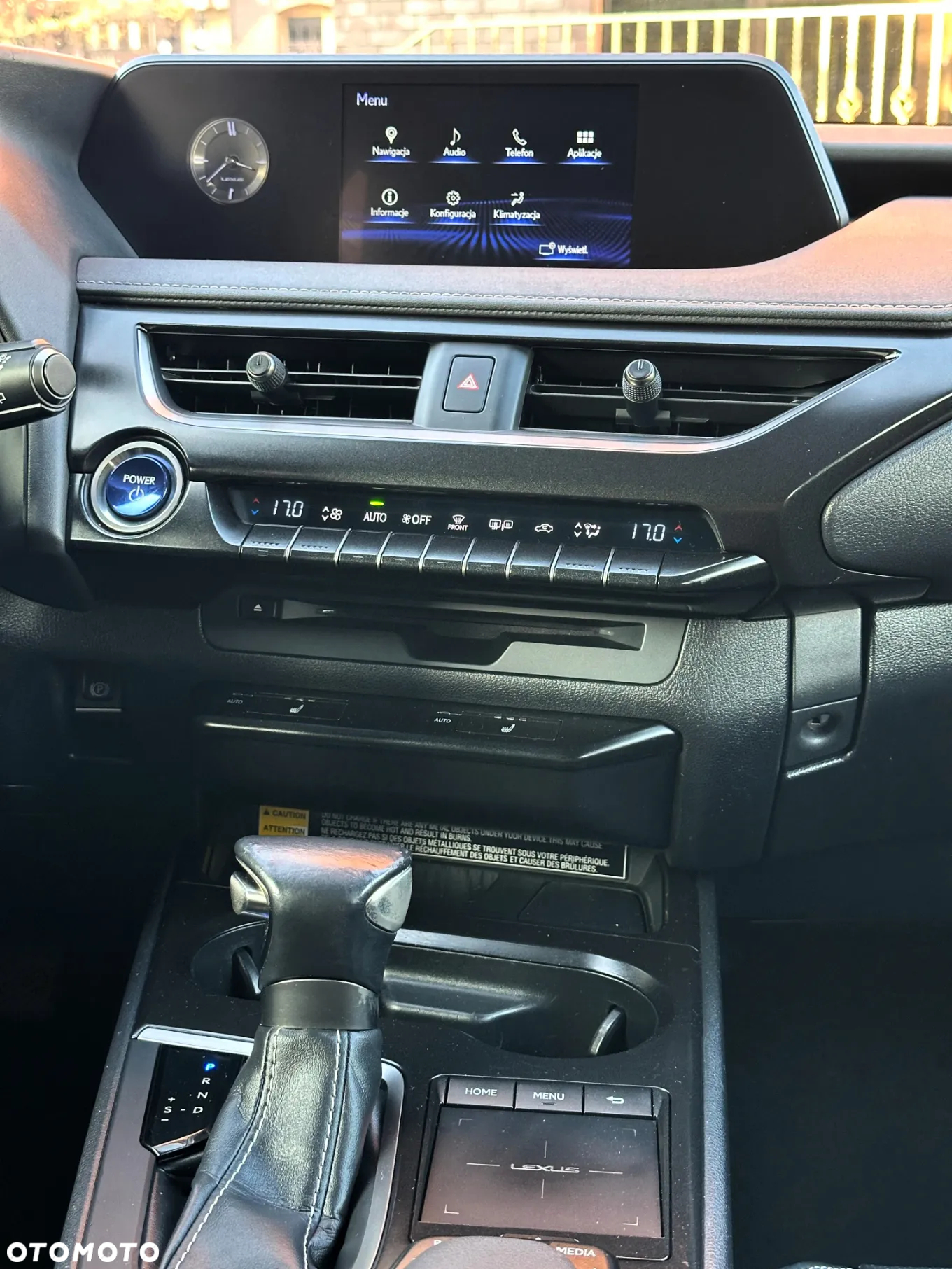 Lexus UX 250h GPF Business Edition 2WD - 12
