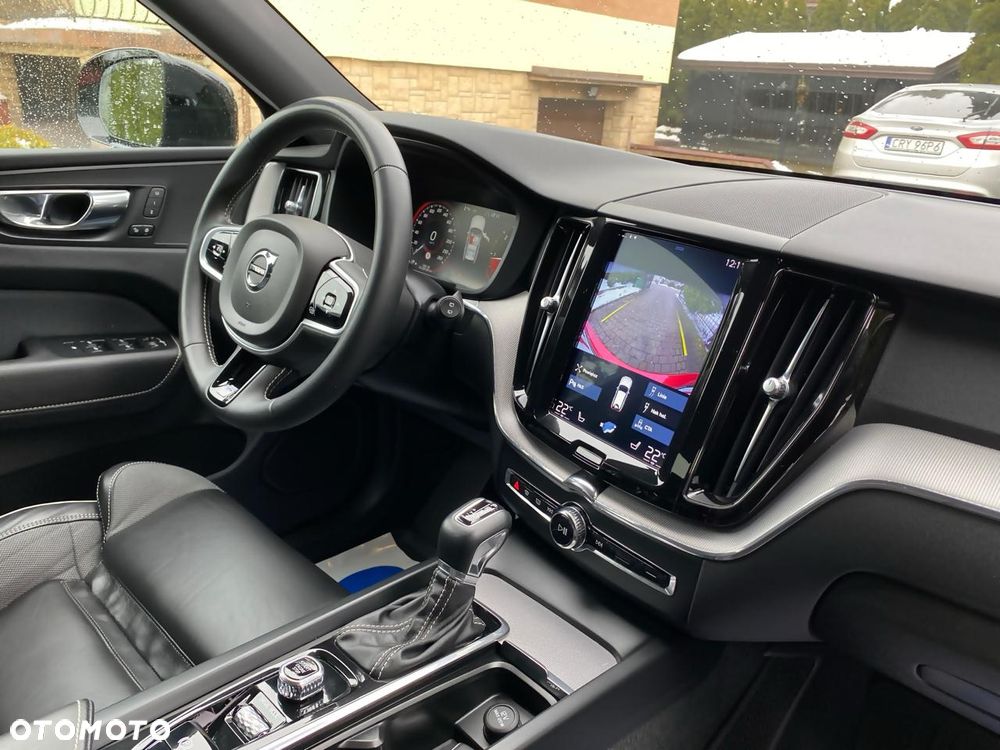 Volvo XC 60 D4 Geartronic RDesign - 9