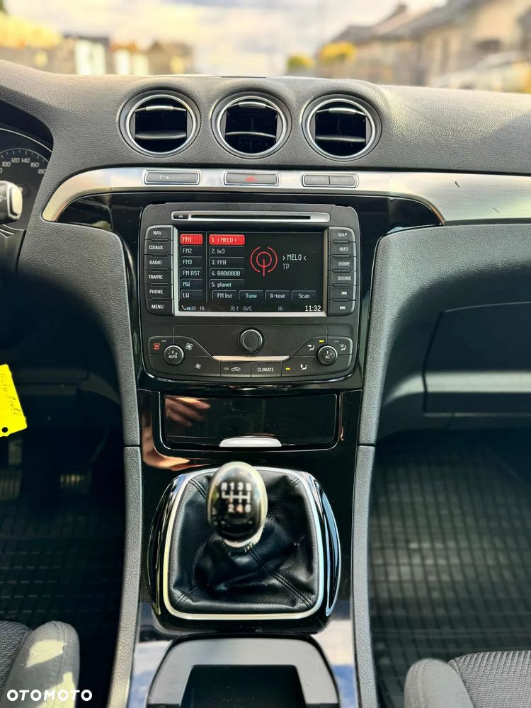 Ford S-Max 2.0 TDCi DPF Titanium - 23