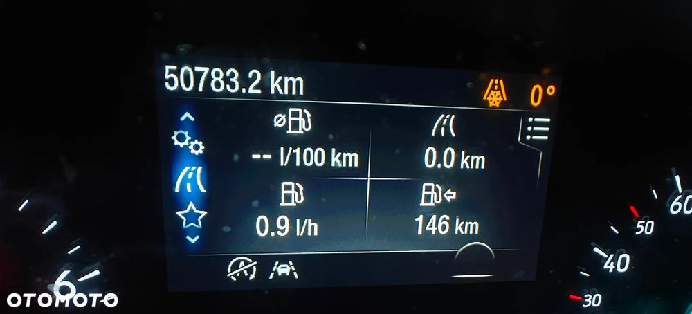 Ford Focus 1.0 EcoBoost Titanium - 9