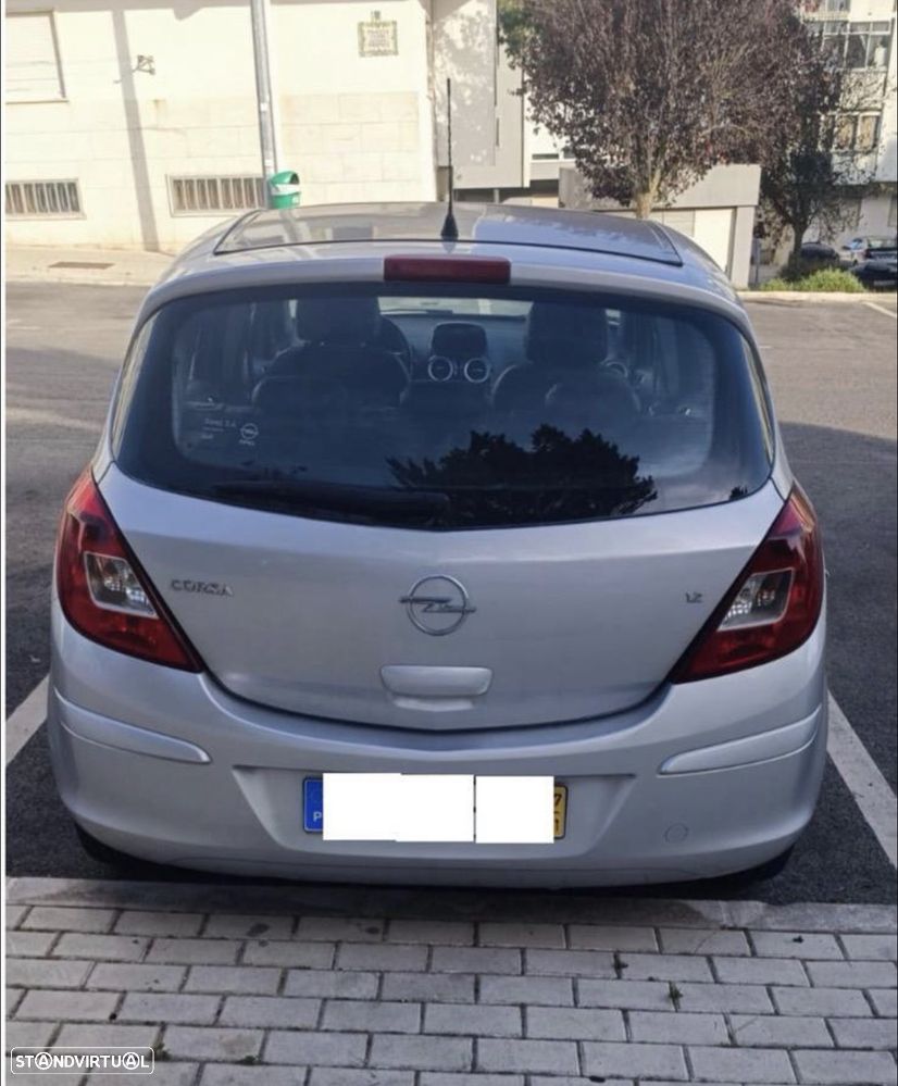 Opel Corsa 1.2 Enjoy - 2