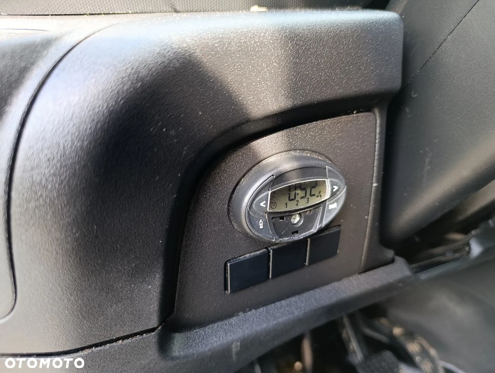 Iveco Daily 35c15 - 12