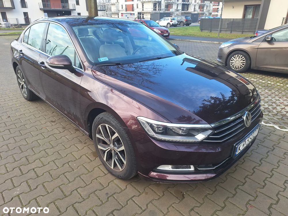 Volkswagen Passat 1.8 TSI BMT Highline - 1