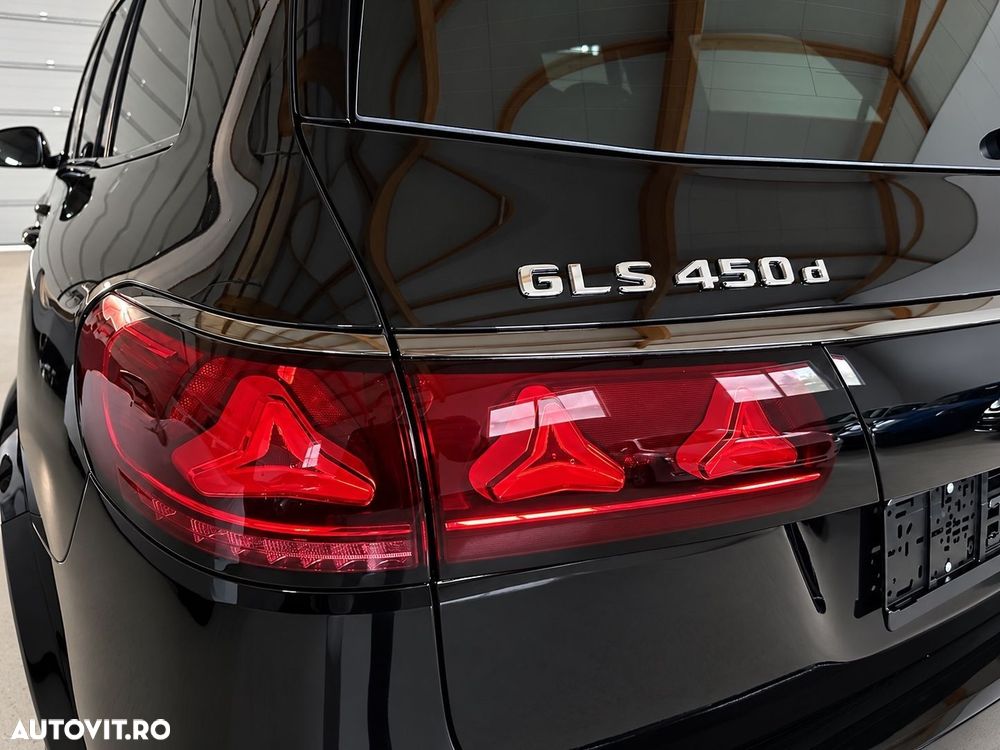 Mercedes-Benz GLS - 14