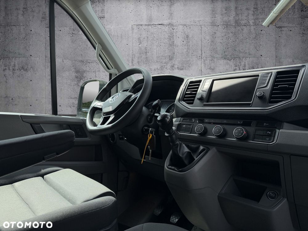 Volkswagen Crafter - 17